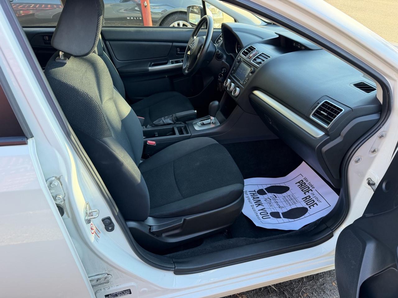 2016 Subaru Impreza 2.0i Photo