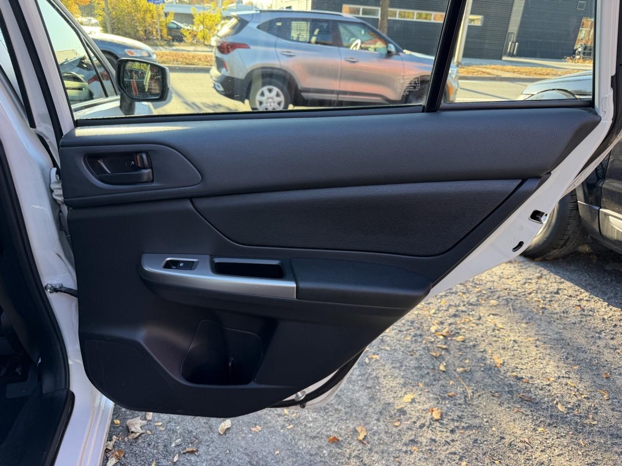 2016 Subaru Impreza 2.0i Photo