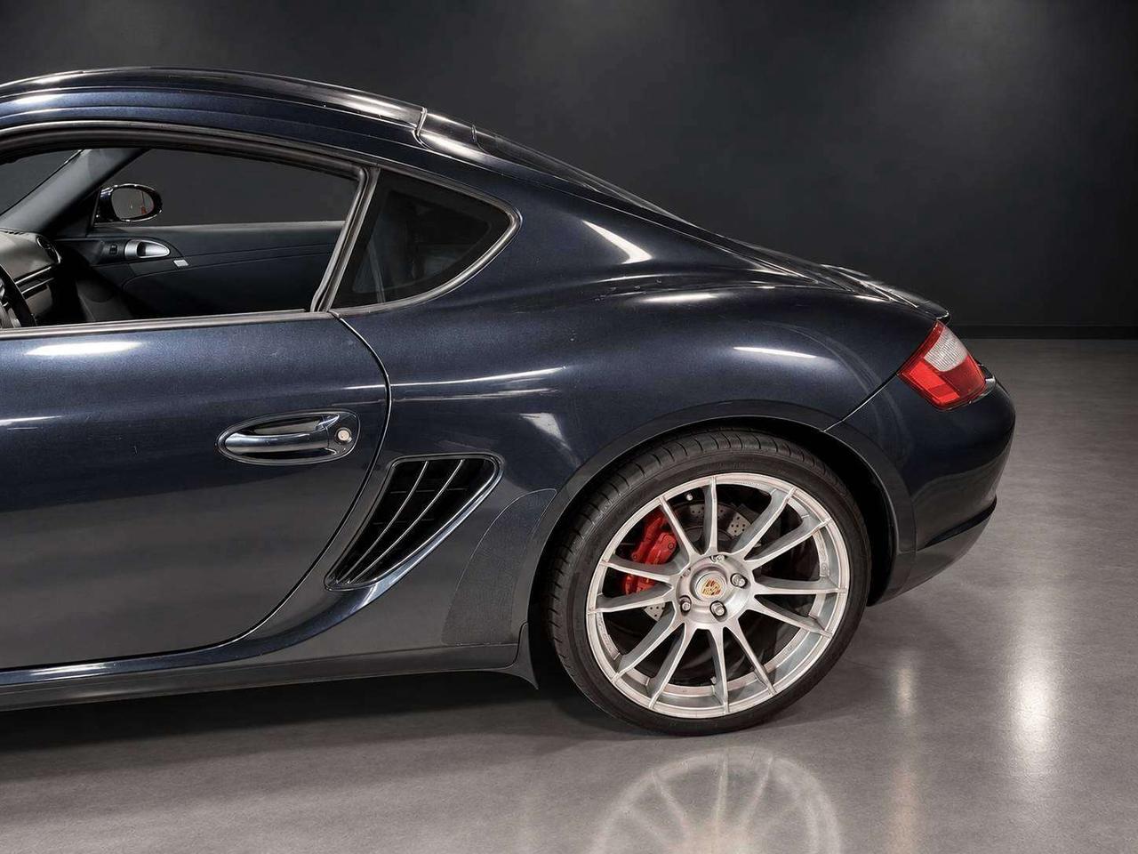 2006 Porsche Cayman S Photo