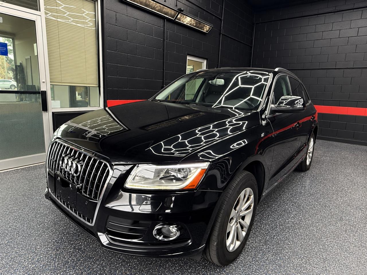 2014 Audi Q5 Prestige Photo