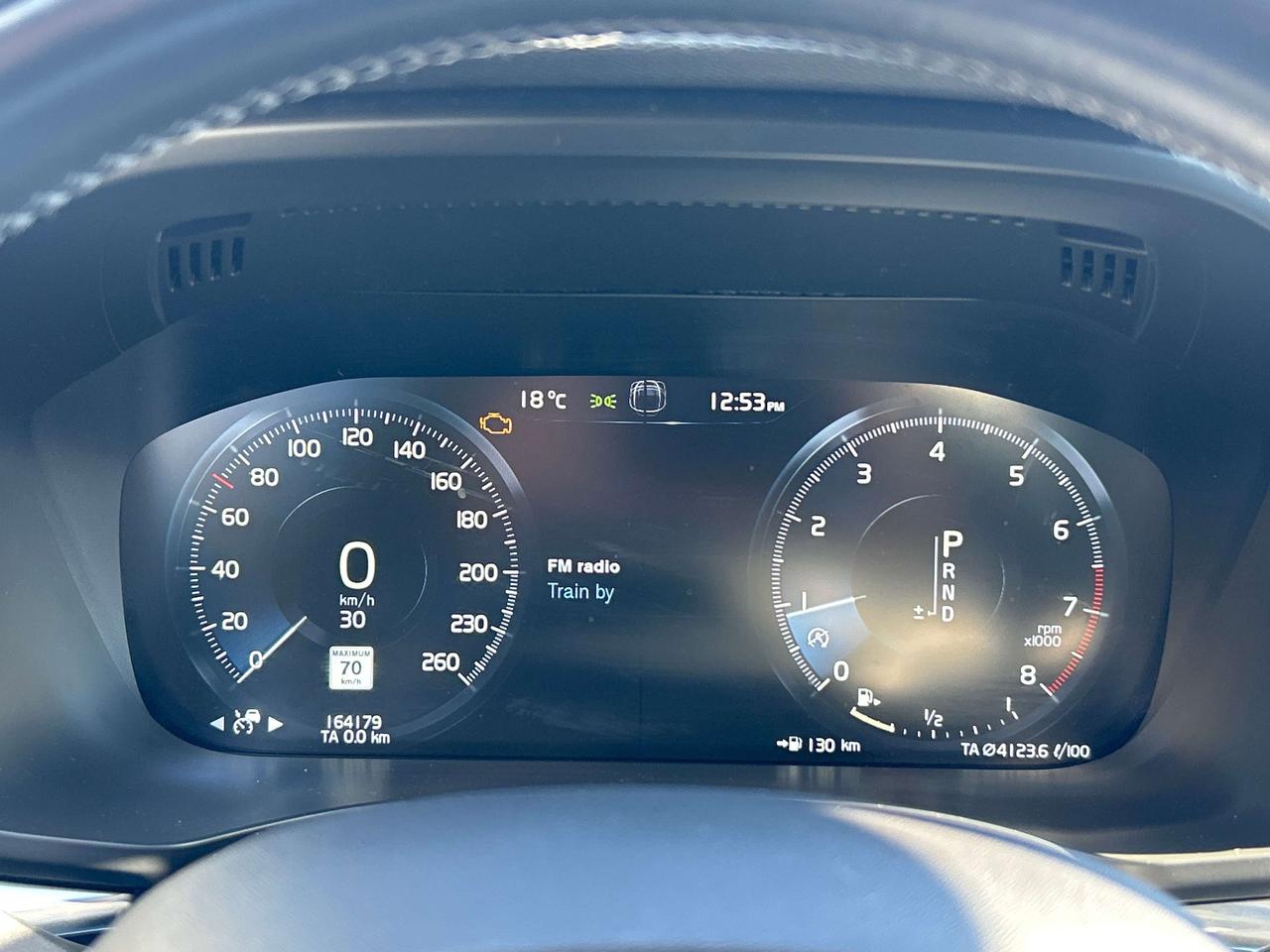 2018 Volvo XC60 Momentum Photo