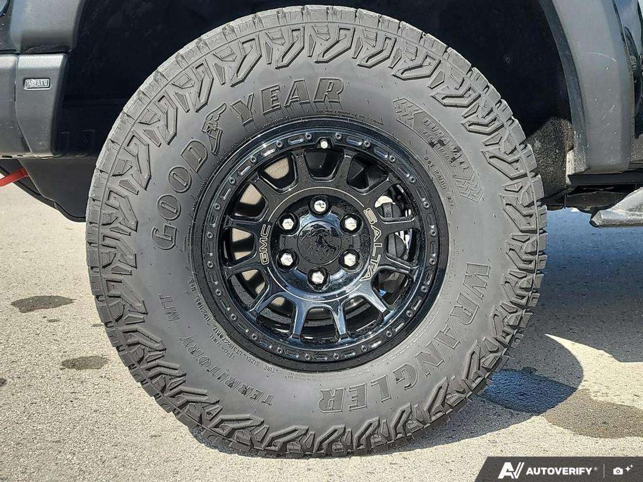 2024 GMC Canyon AT4X   AEV EDITION Photo