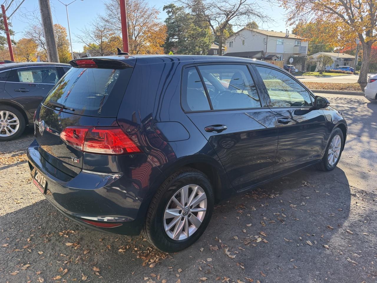 2015 Volkswagen Golf 1.8 TSI Photo