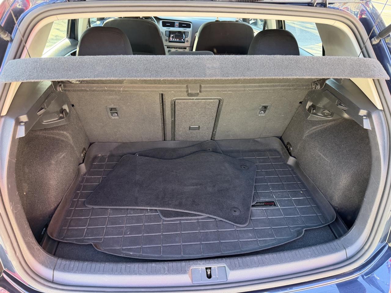 2015 Volkswagen Golf 1.8 TSI Photo