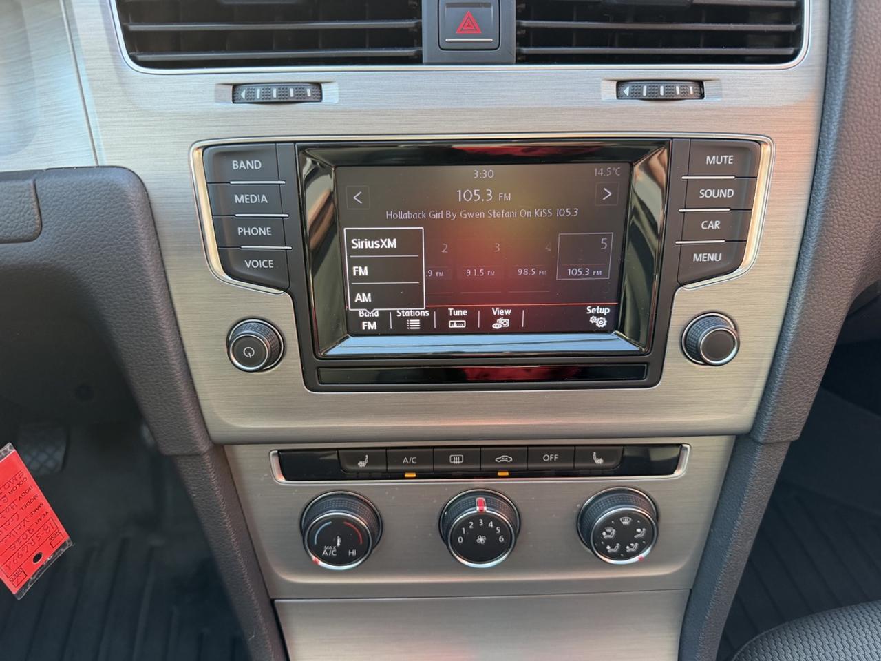 2015 Volkswagen Golf 1.8 TSI Photo