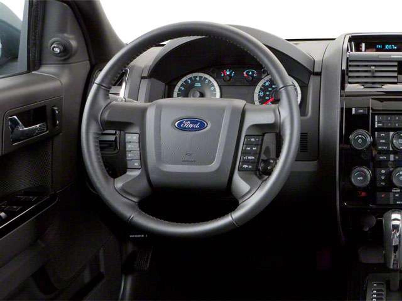 2010 Ford Escape 4WD 4DR V6 AUTO XLT Photo