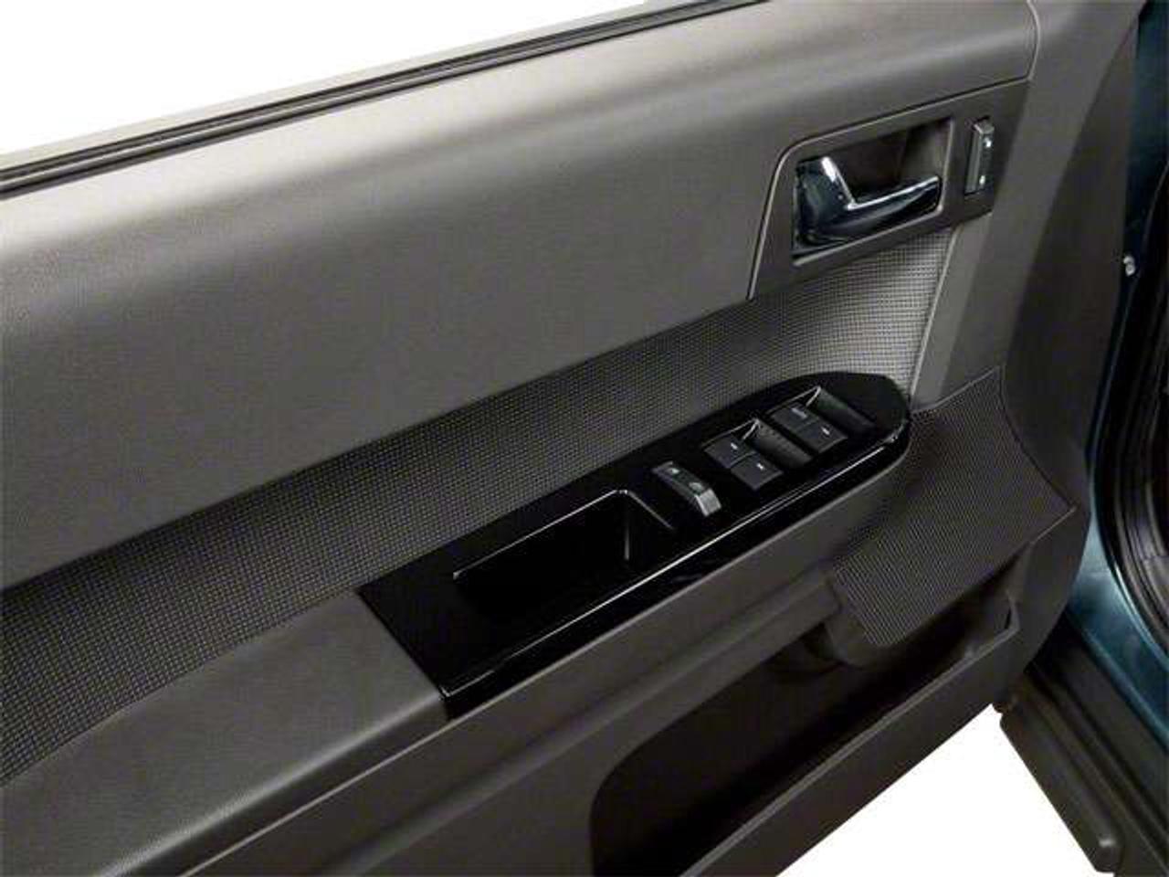 2010 Ford Escape 4WD 4DR V6 AUTO XLT Photo