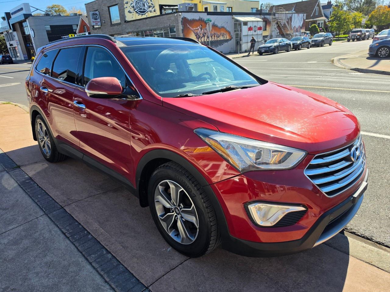 2016 Hyundai Santa Fe XL AWD 4dr 3.3L Auto Luxury Adventure Ed Photo