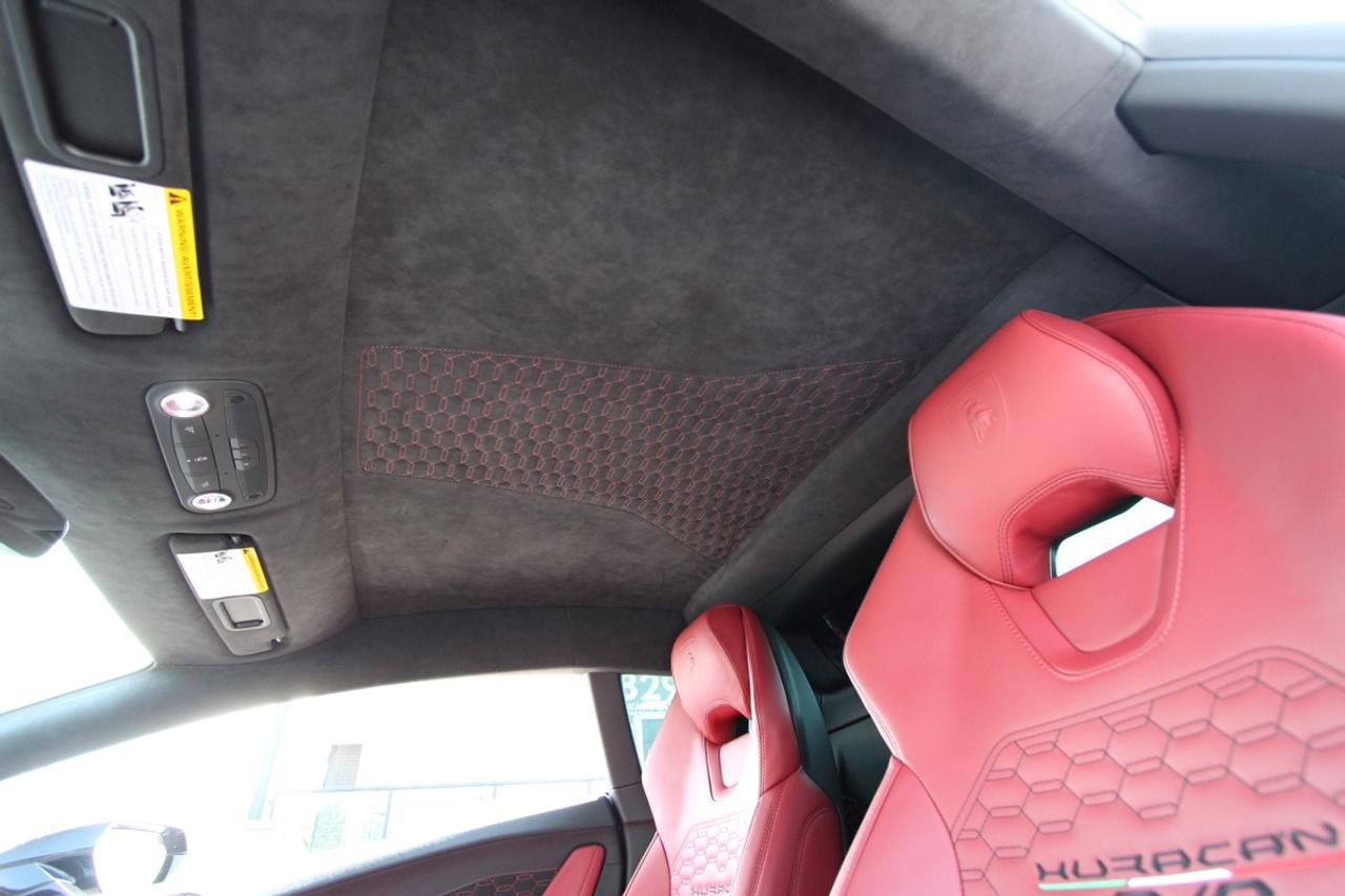 2023 Lamborghini Huracan EVO AWD Photo