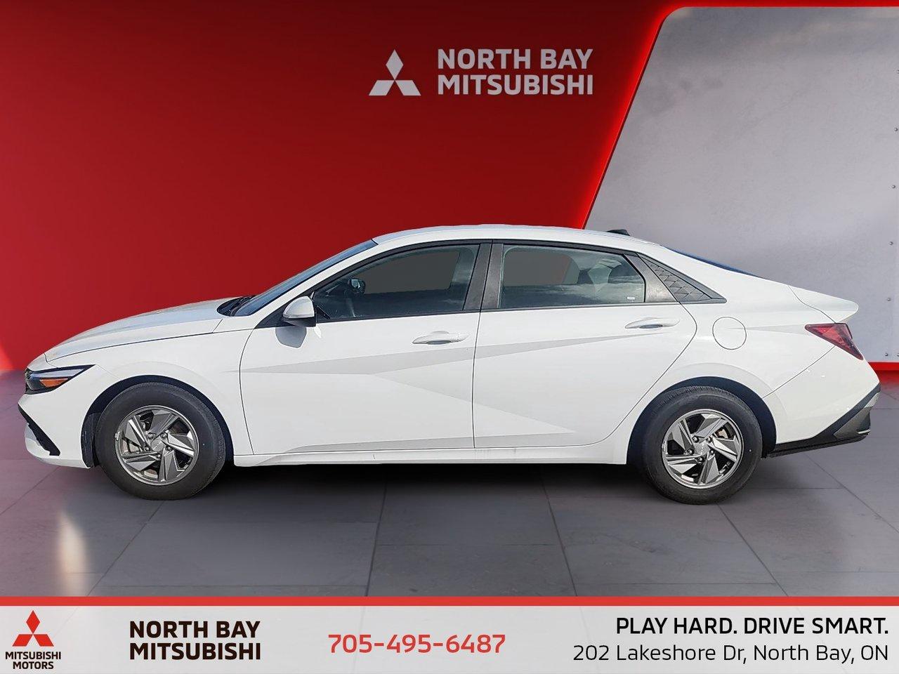 2025 Hyundai Elantra Essential Photo4