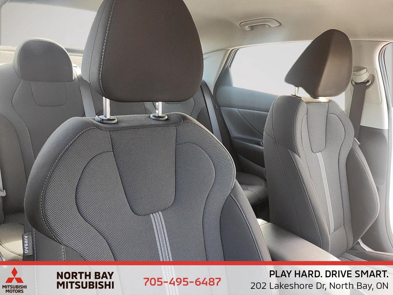 2025 Hyundai Elantra Essential Photo