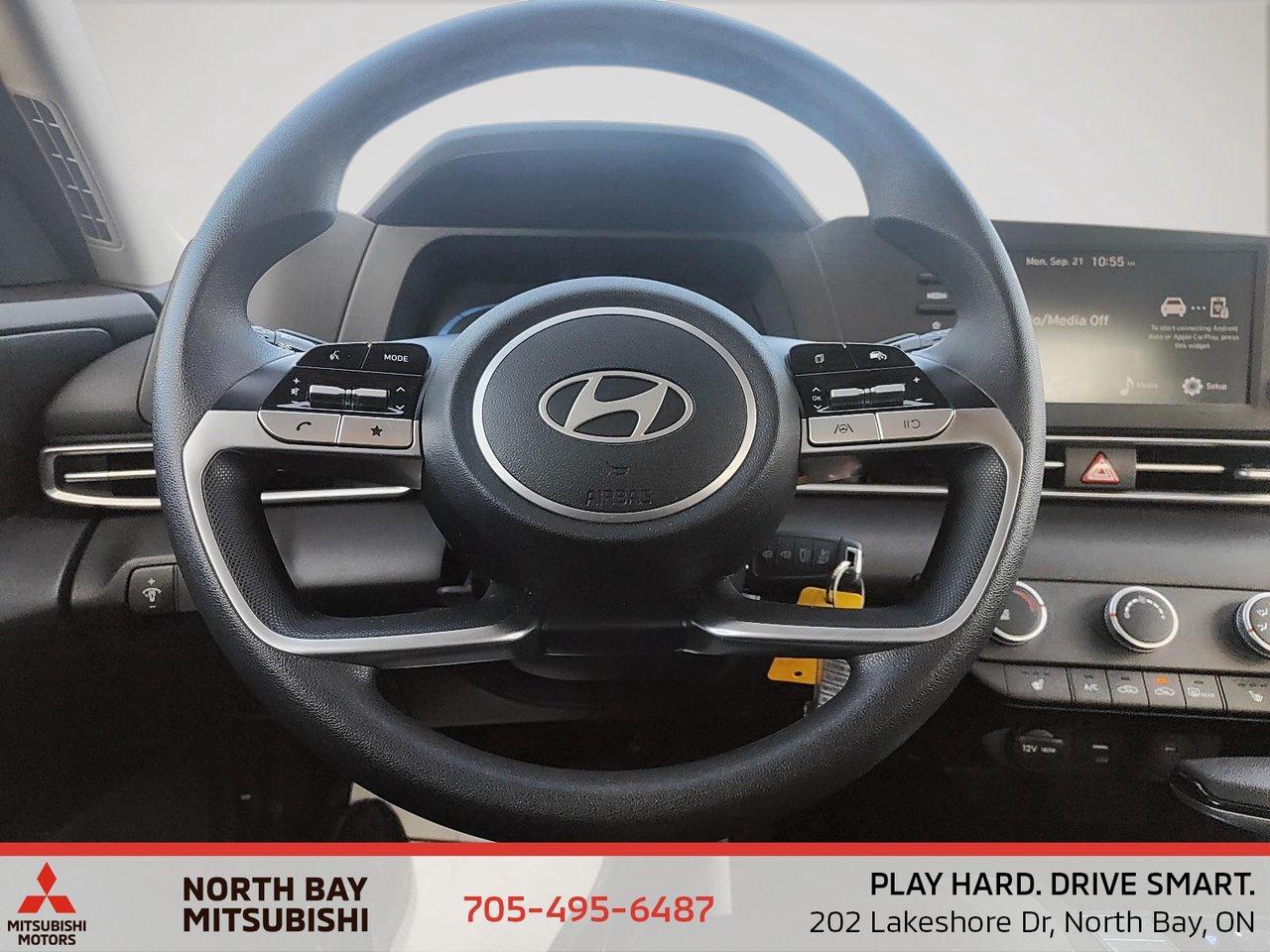 2025 Hyundai Elantra Essential Photo