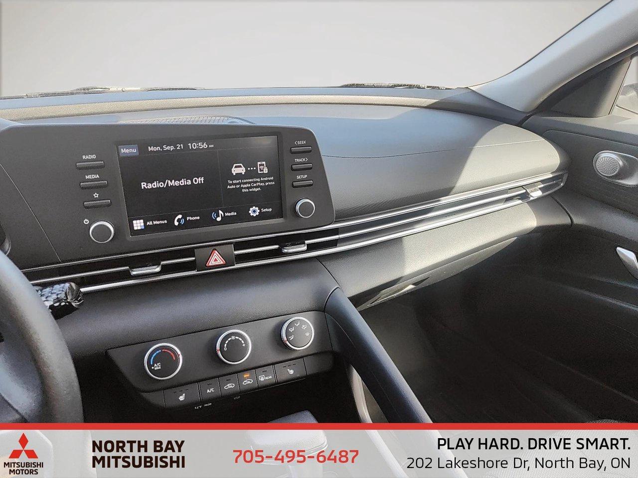 2025 Hyundai Elantra Essential Photo