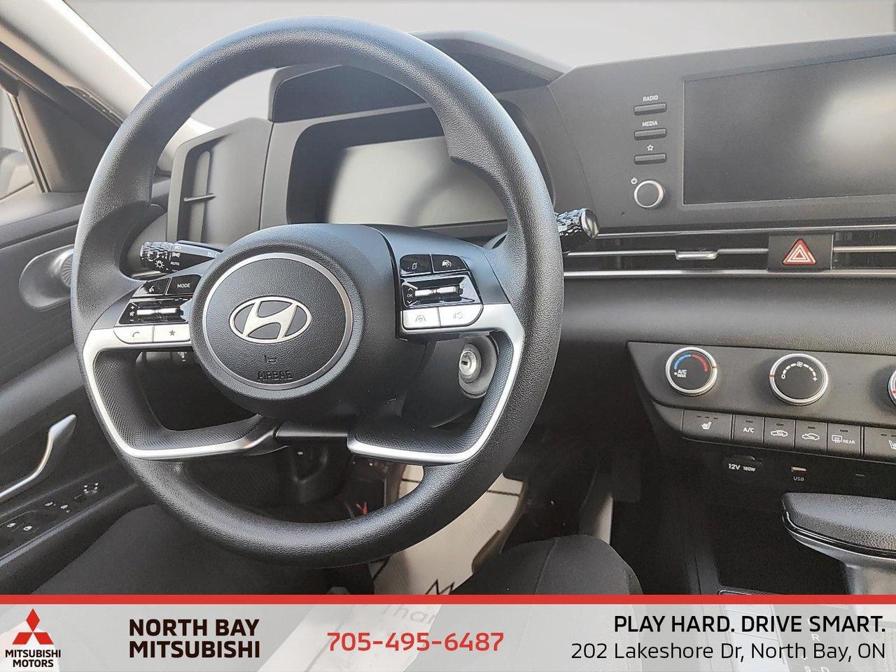 2025 Hyundai Elantra Essential Photo