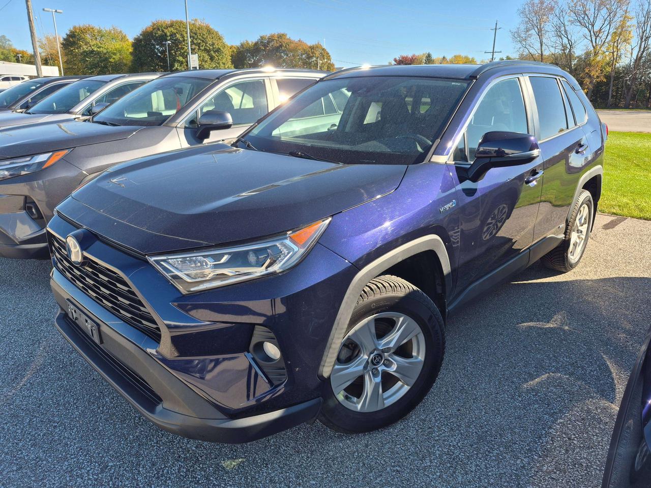 2021 Toyota RAV4 Hybrid XLE (Pardon my appearance) Photo0