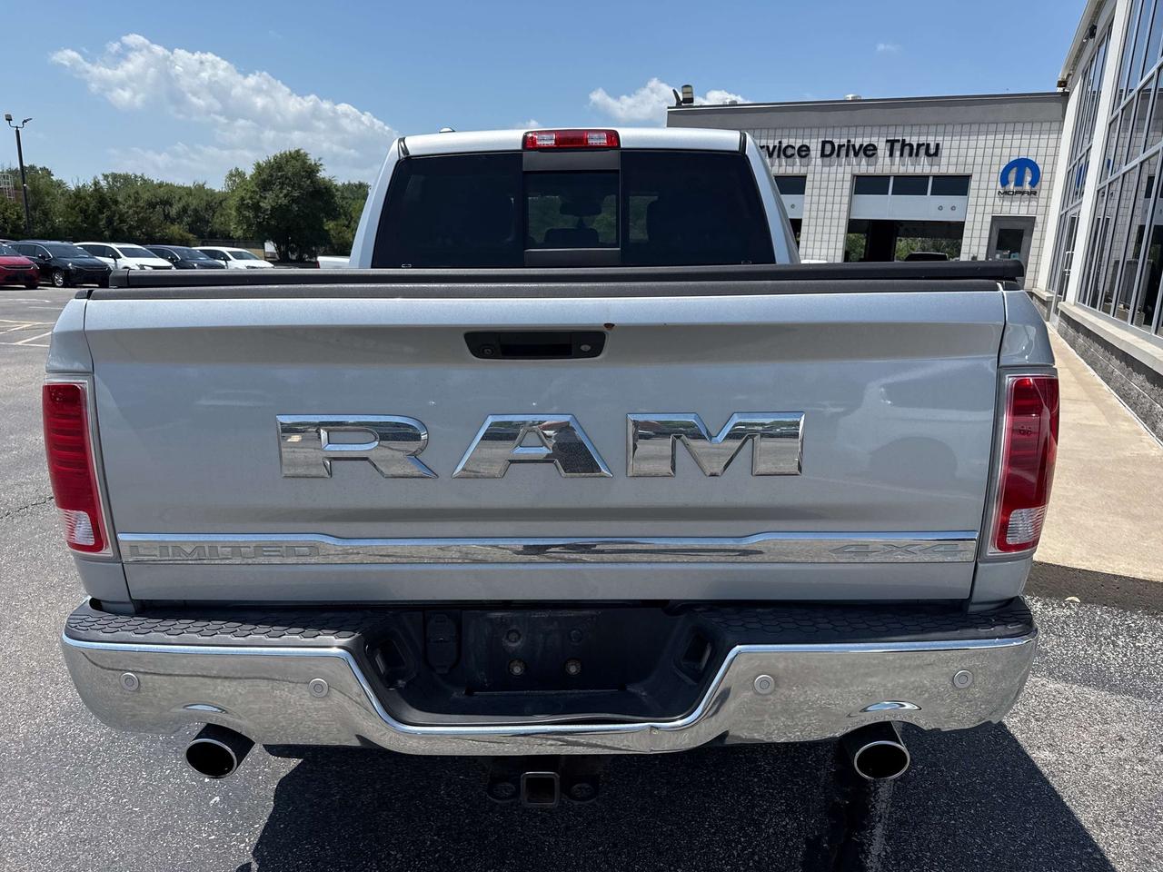 2017 RAM 1500 Limited Photo