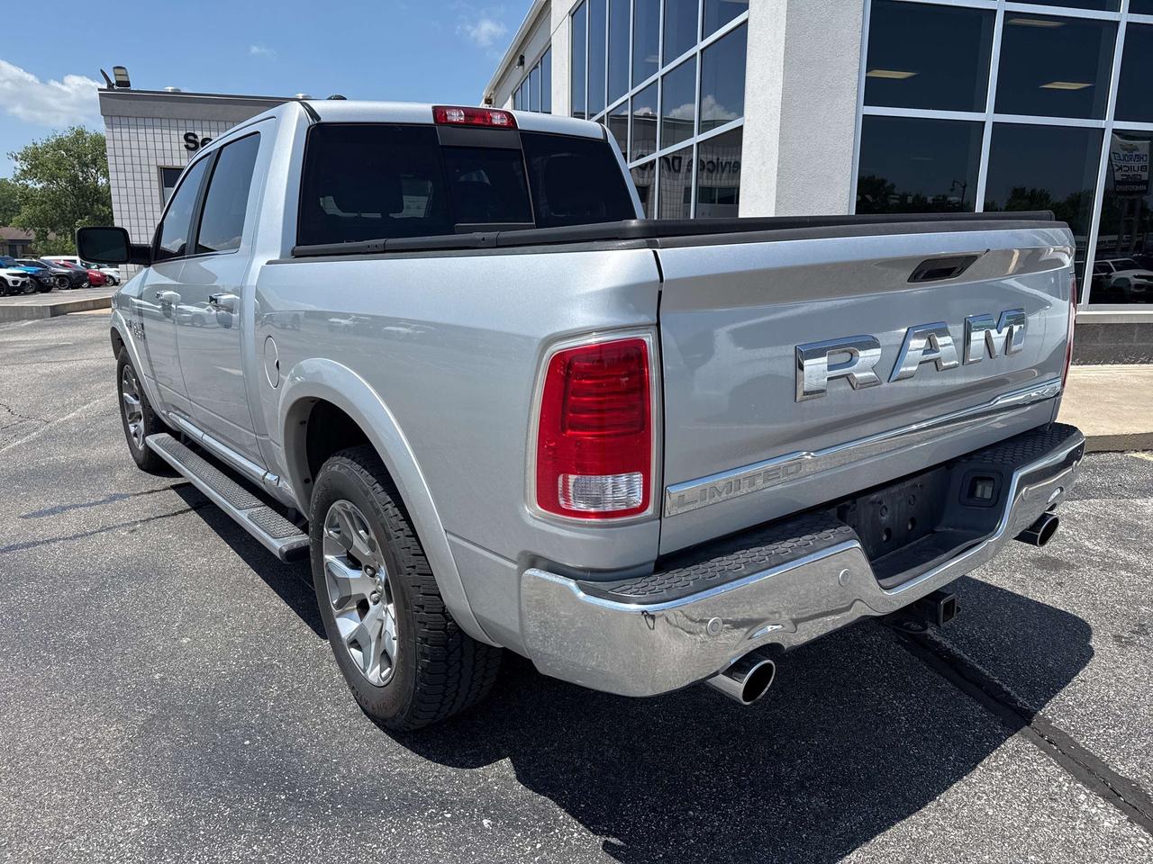 2017 RAM 1500 Limited Photo