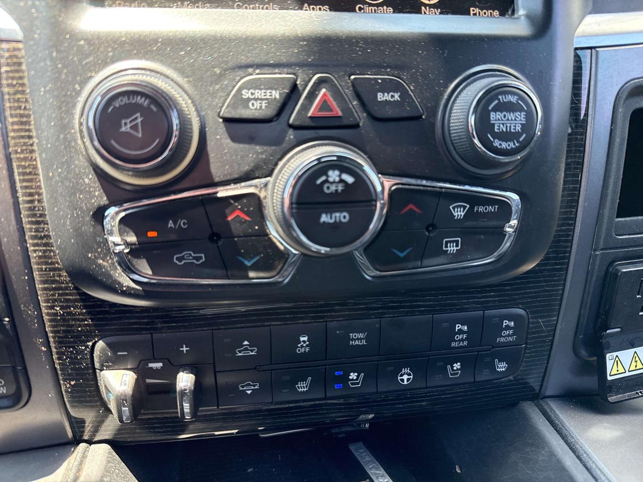 2017 RAM 1500 Limited Photo