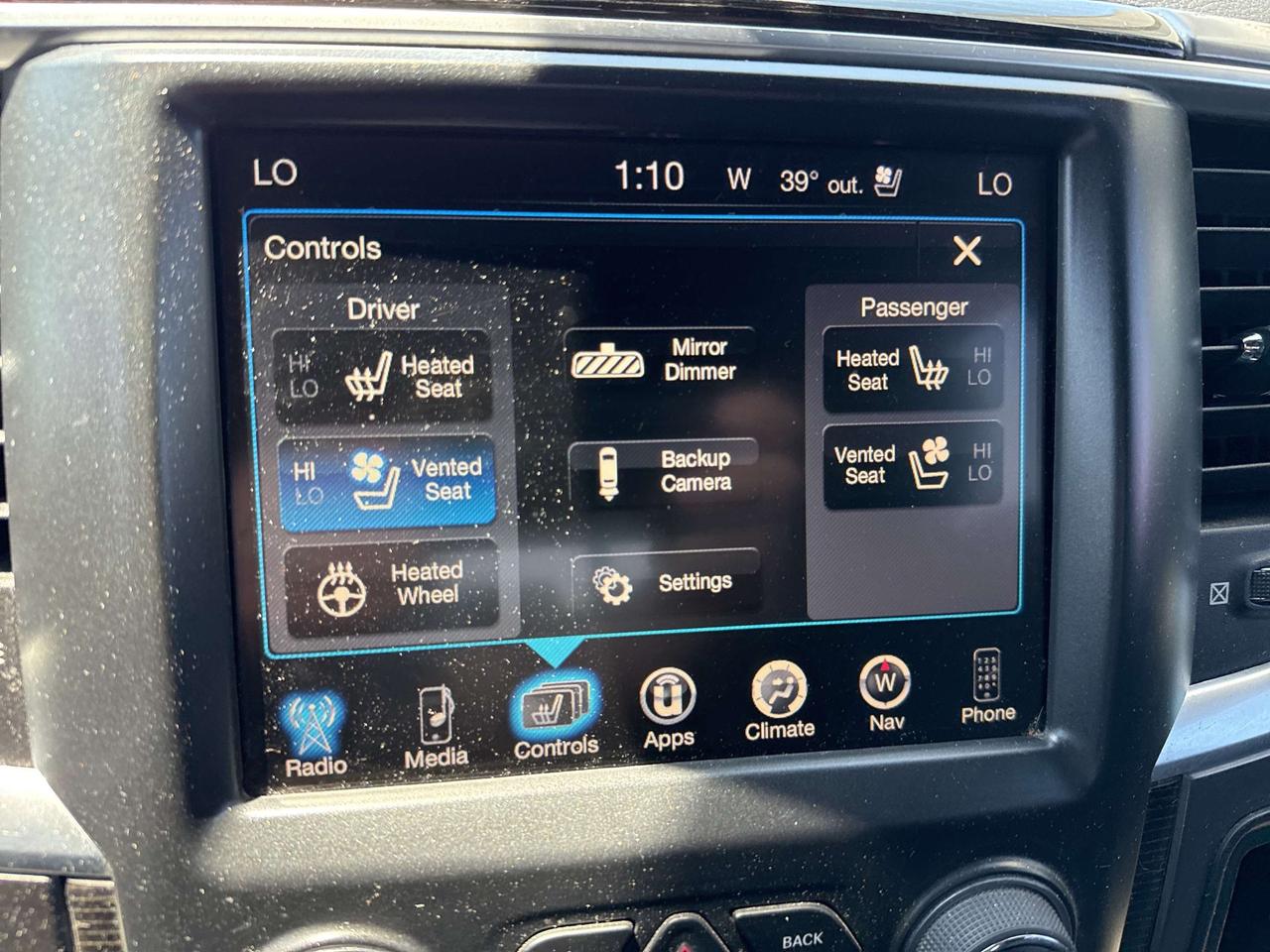 2017 RAM 1500 Limited Photo