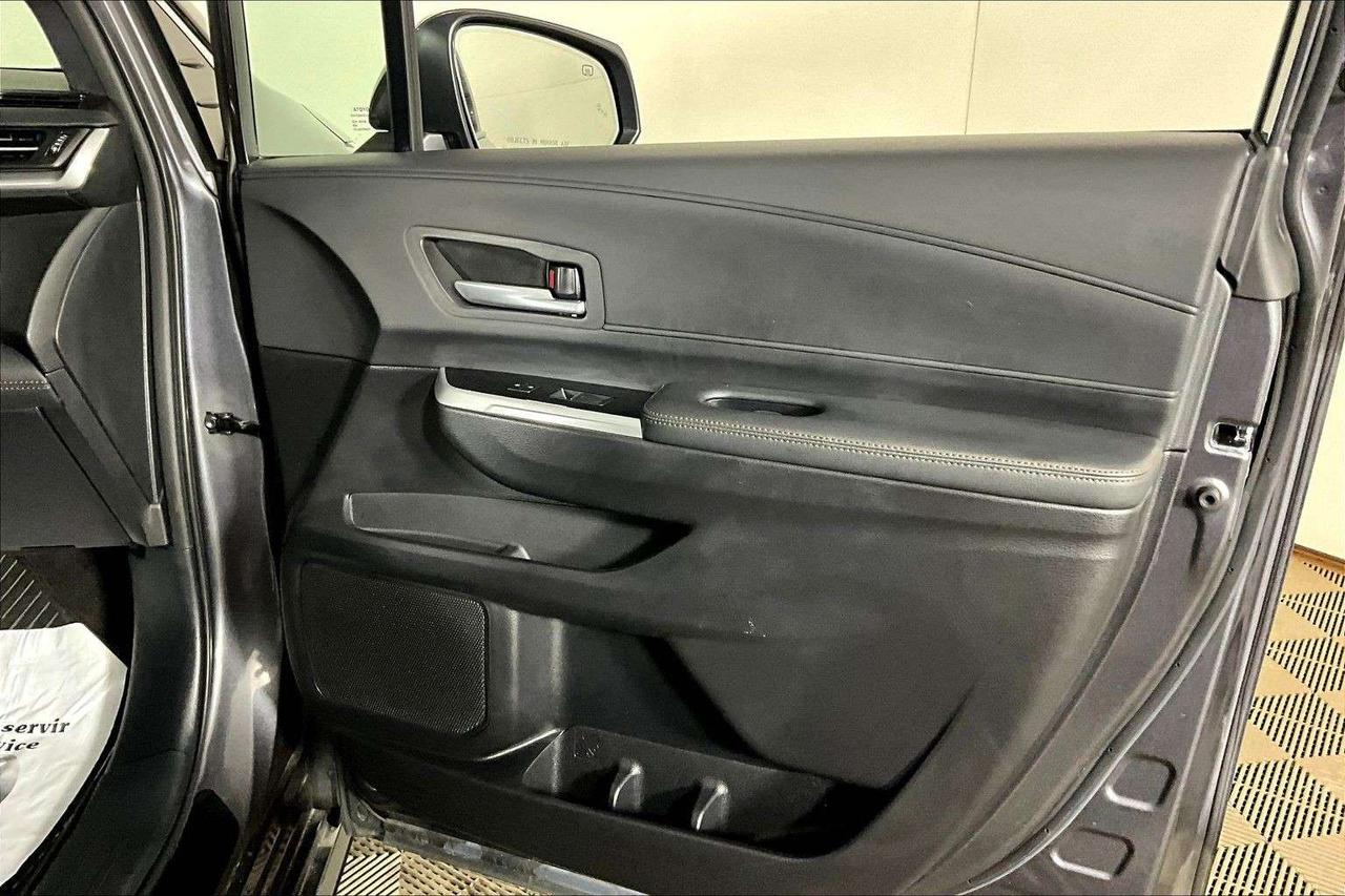 2025 Toyota Sienna LIMITED 7-Passenger AWD Photo