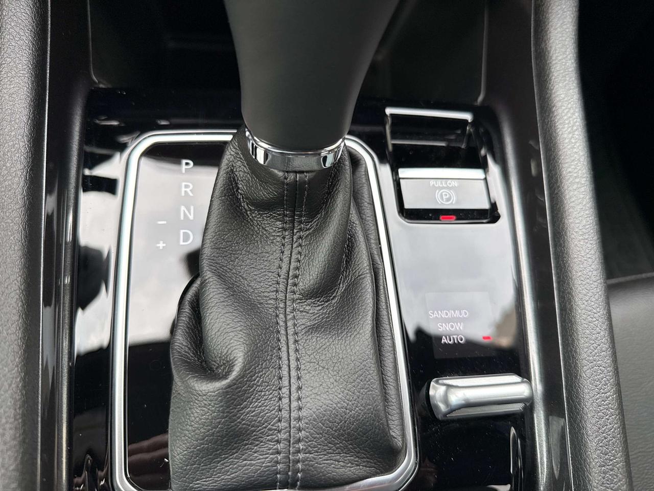 2024 Jeep Compass NORTH Photo