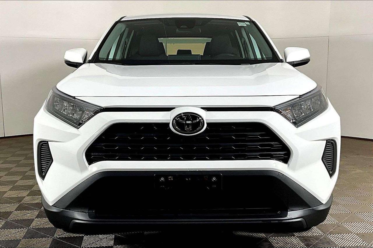 2024 Toyota RAV4 LE AWD Photo