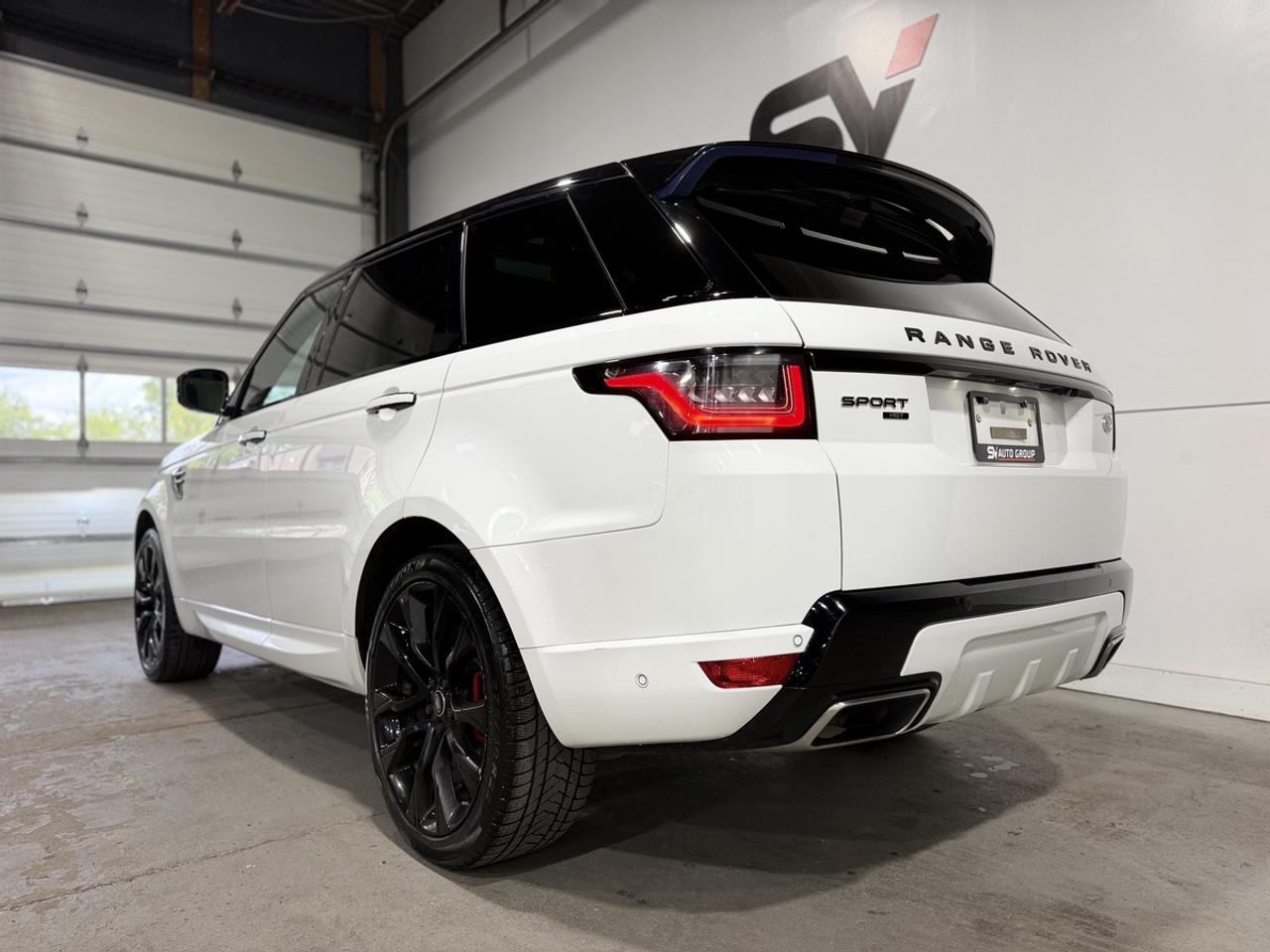 2020 Land Rover Range Rover Sport HST Photo