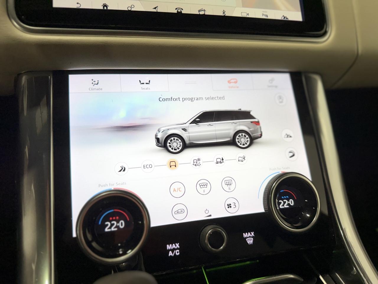 2020 Land Rover Range Rover Sport HST Photo