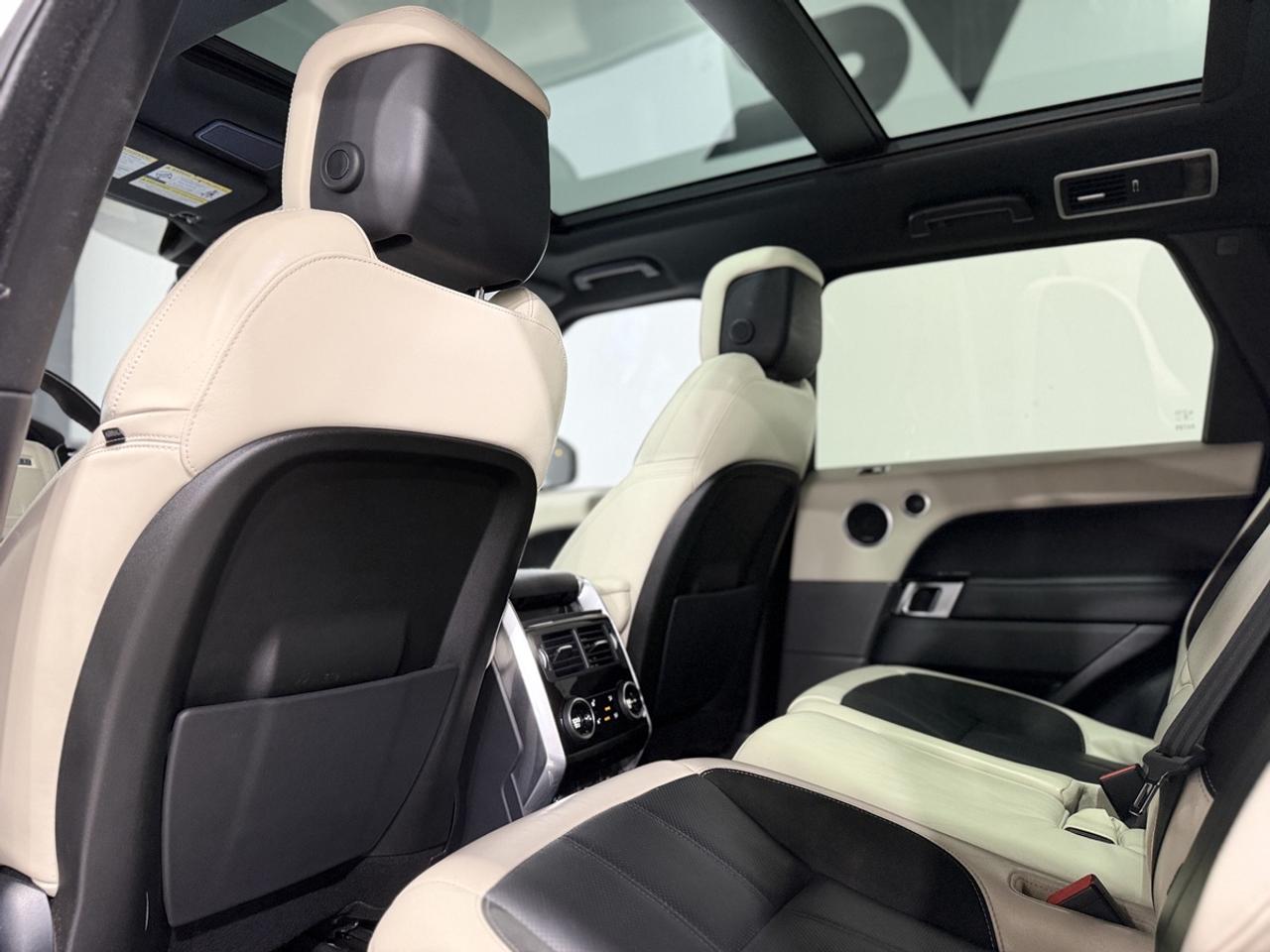 2020 Land Rover Range Rover Sport HST Photo