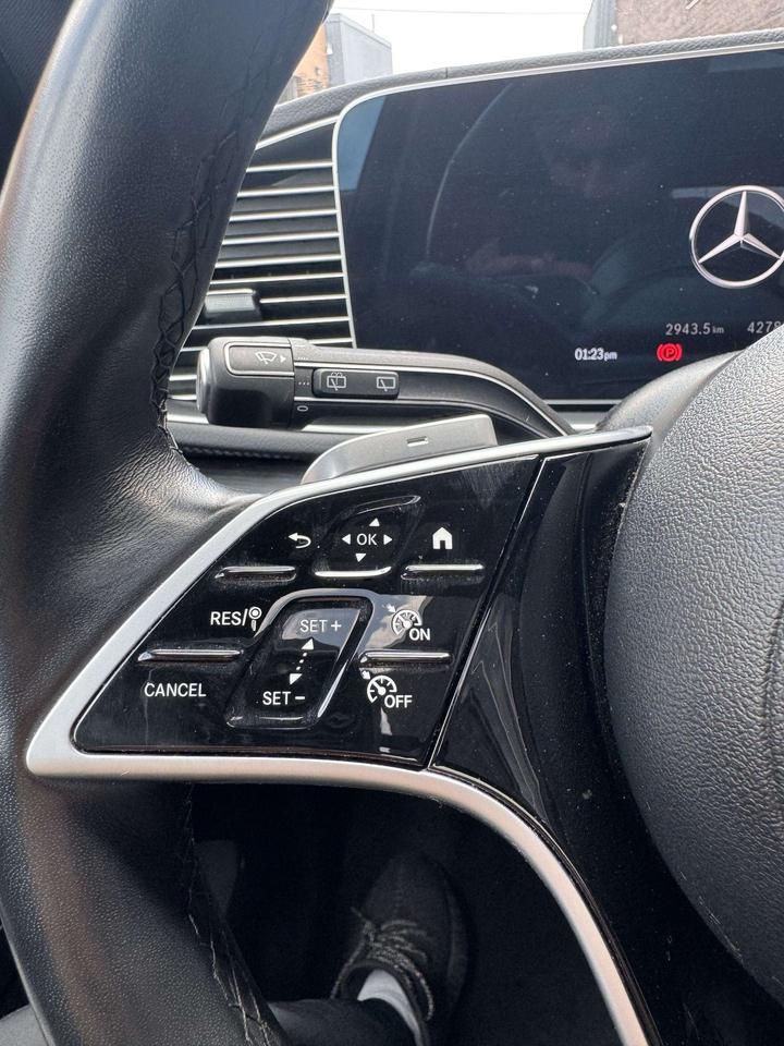 2024 Mercedes-Benz GLE GLE 350 4MATIC, MOON ROOF, NAVI, DRIVE ASSIST Photo