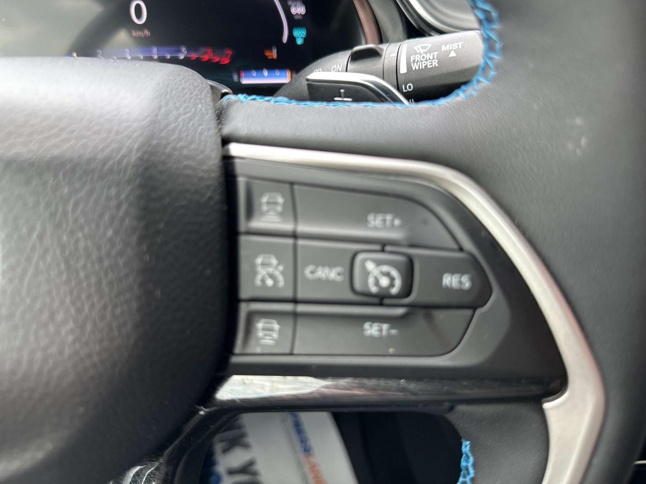 2023 Jeep Grand Cherokee Trailhawk 4XE Photo