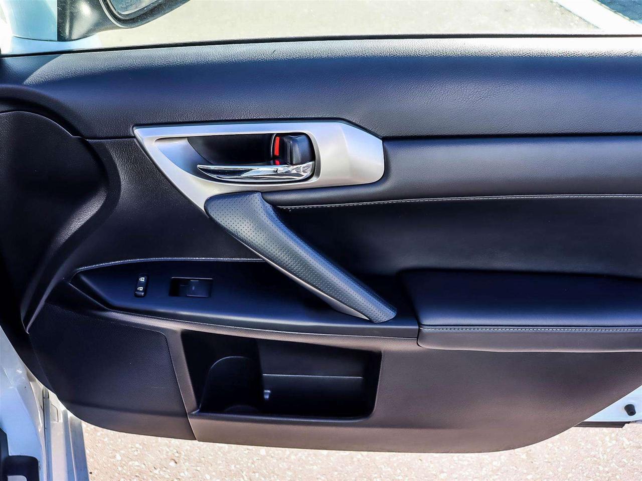 2014 Lexus CT 200h Base Photo