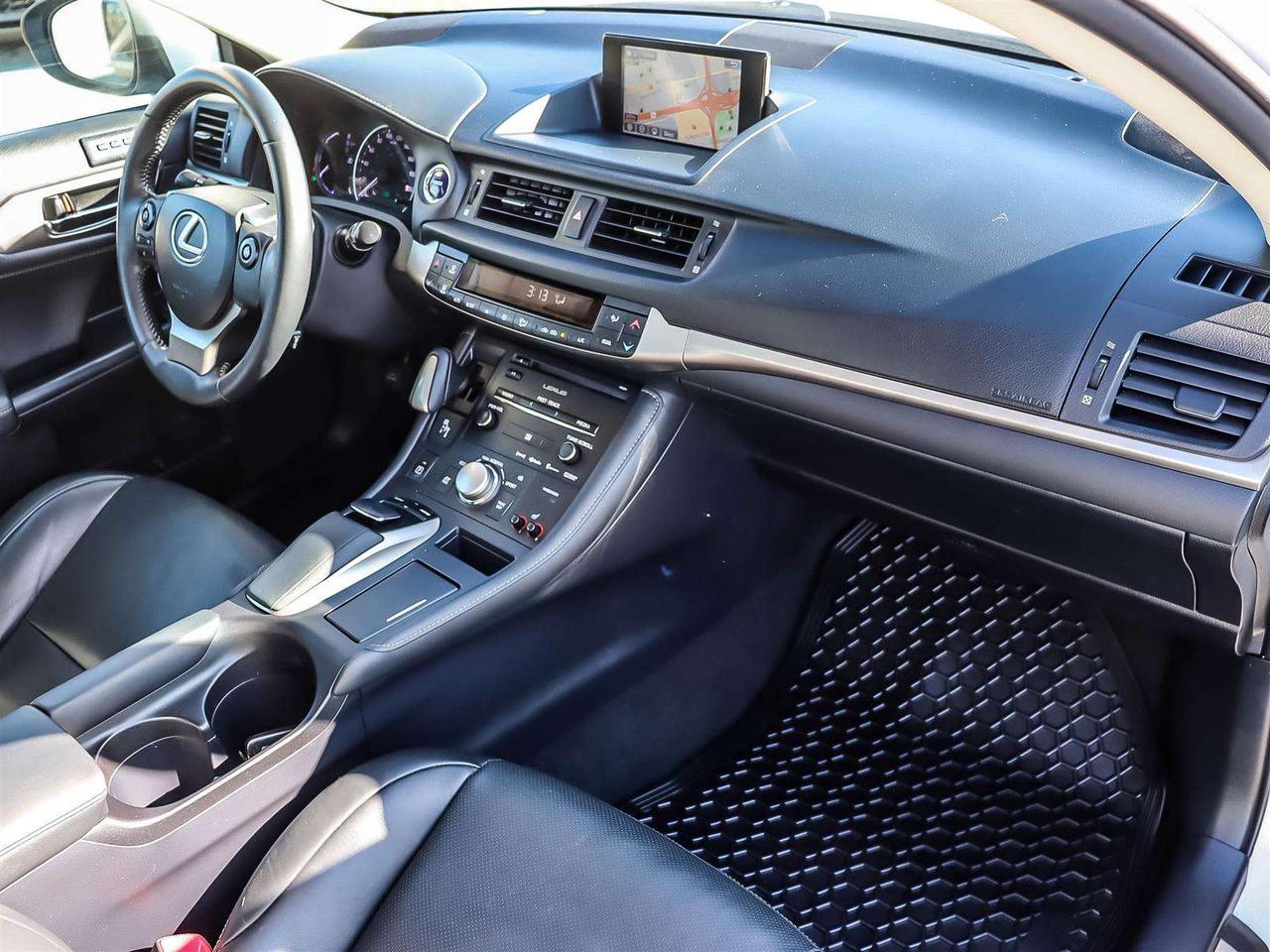 2014 Lexus CT 200h Base Photo
