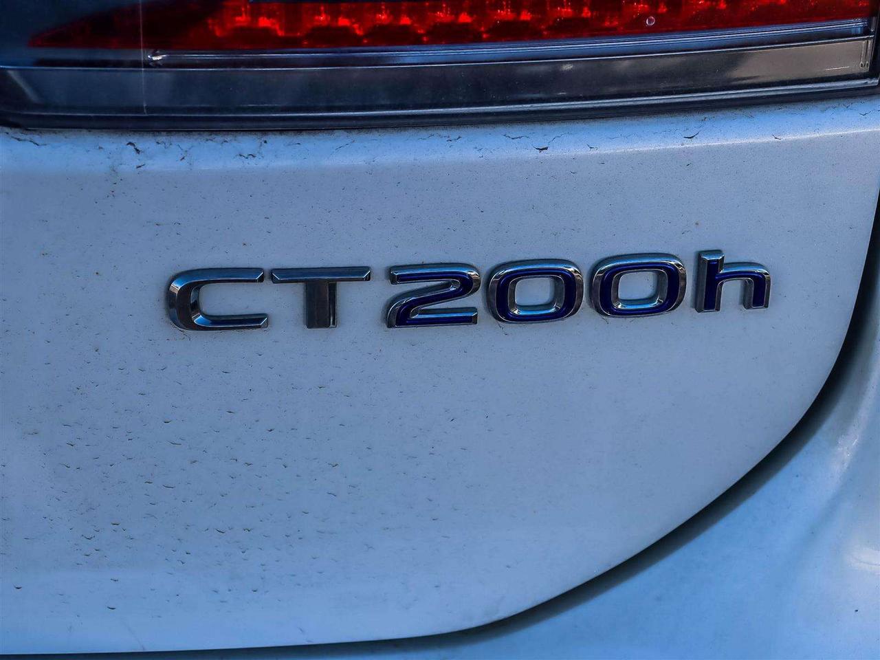 2014 Lexus CT 200h Base Photo
