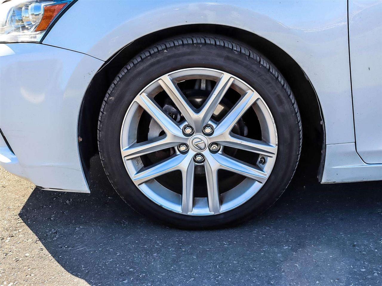 2014 Lexus CT 200h Base Photo