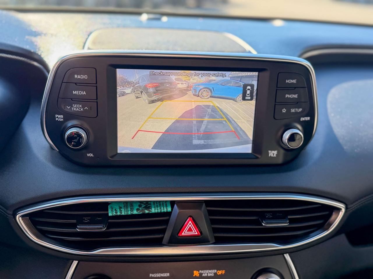 2020 Hyundai Santa Fe Essential/LOW KM/NO ACCIDENTS/CAMERA/REMOTE/APPLE Photo