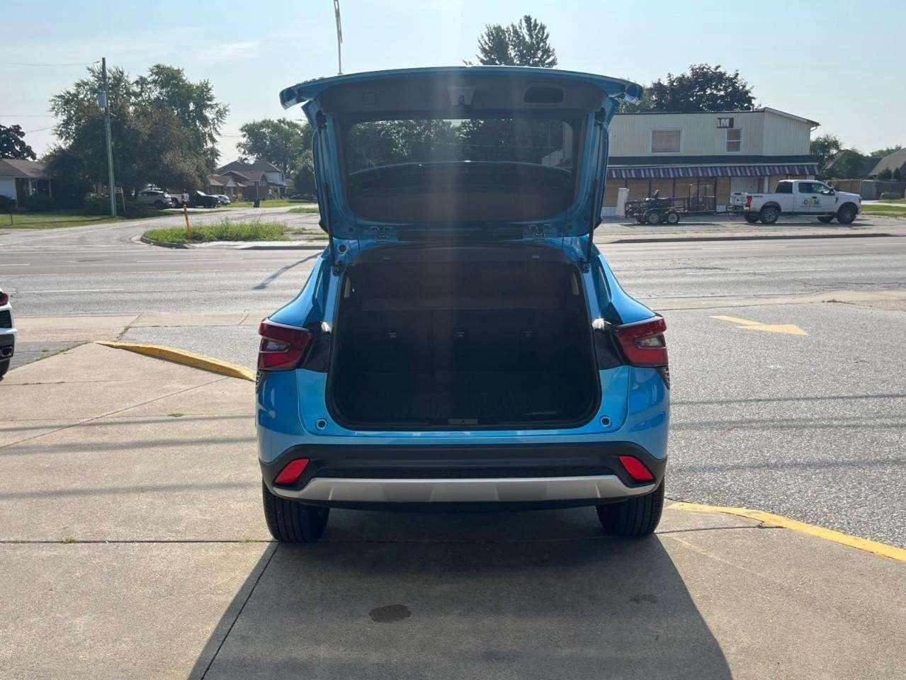2025 Chevrolet Trax LT CPO RATES APPLY @3.99%-5.49% OAC Photo