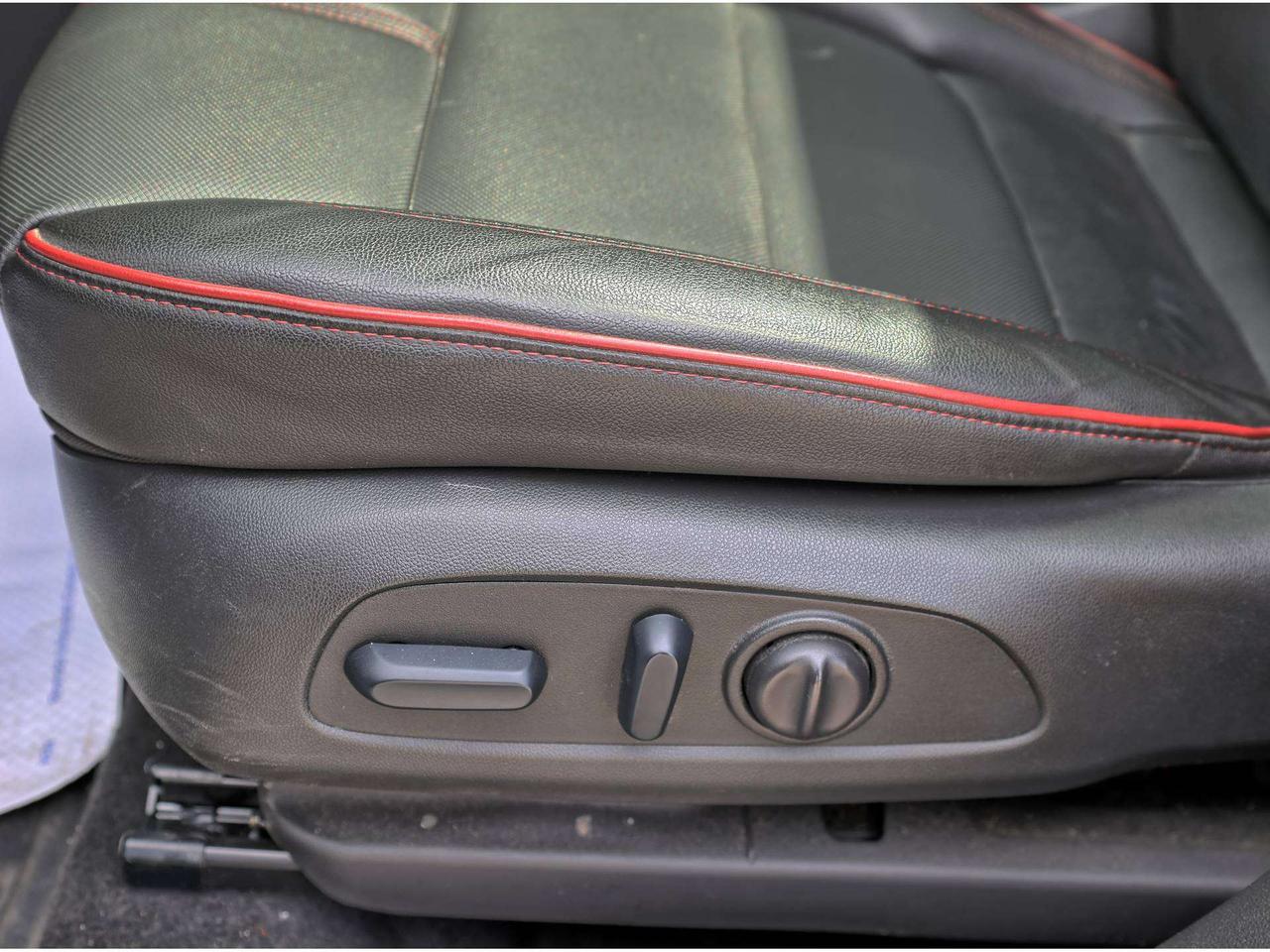 2024 Chevrolet TrailBlazer RS AWD   Climate Ctrl   Leather   Pwr Liftgate Photo