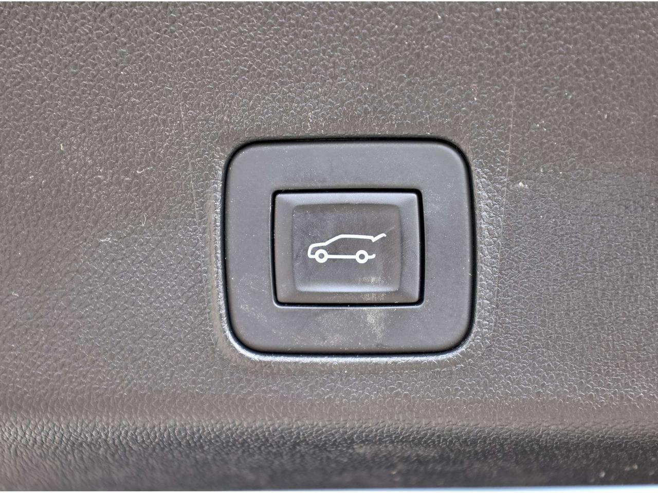 2024 Chevrolet TrailBlazer RS AWD   Climate Ctrl   Leather   Pwr Liftgate Photo