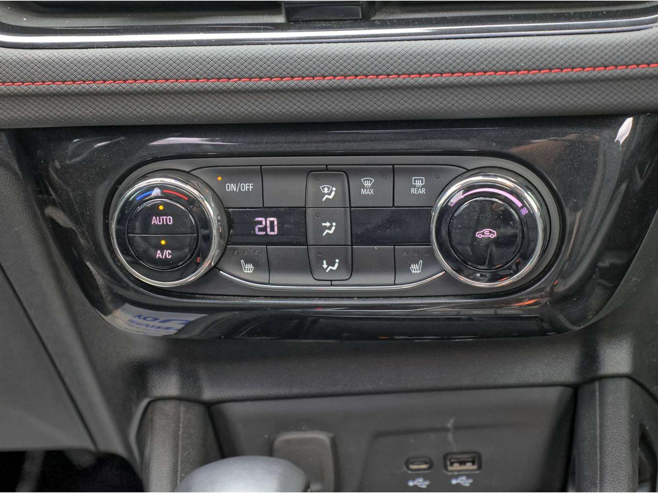2024 Chevrolet TrailBlazer RS AWD   Climate Ctrl   Leather   Pwr Liftgate Photo