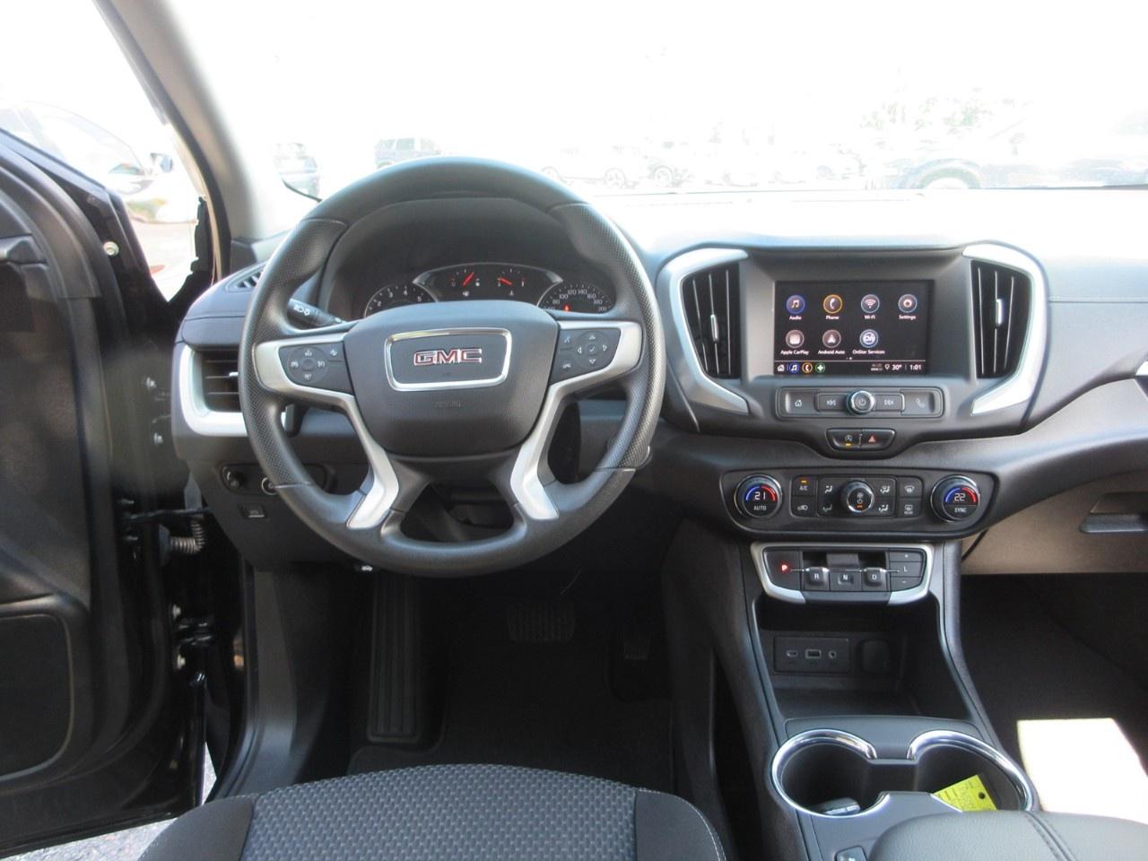 2023 GMC Terrain AWD SLE Photo