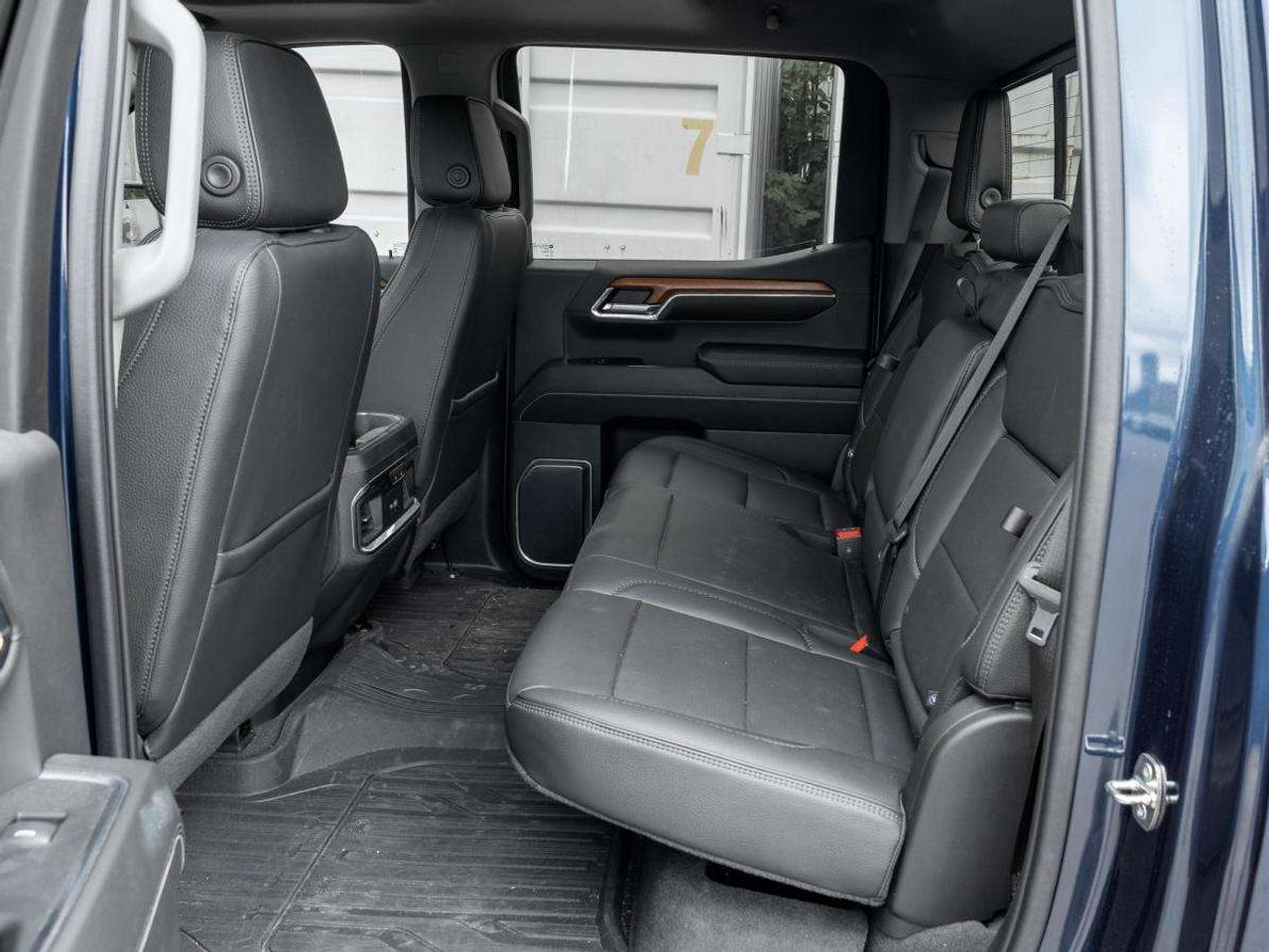 2023 GMC Sierra 1500 Crew Cab Short Box 4-Wheel Drive Denali Photo