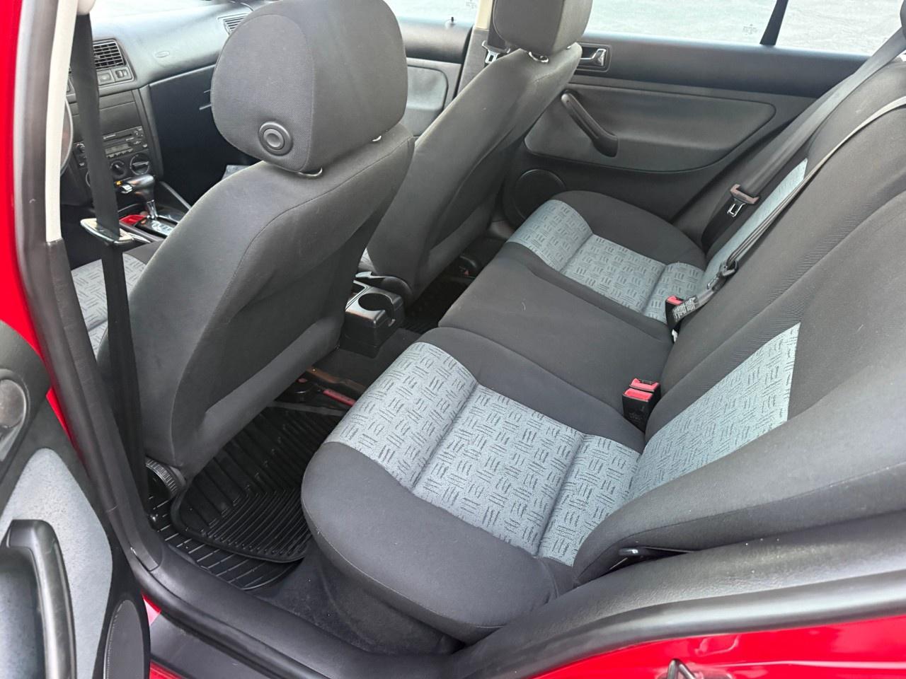 2007 Volkswagen Golf City 4dr HB Auto 2.0 Photo
