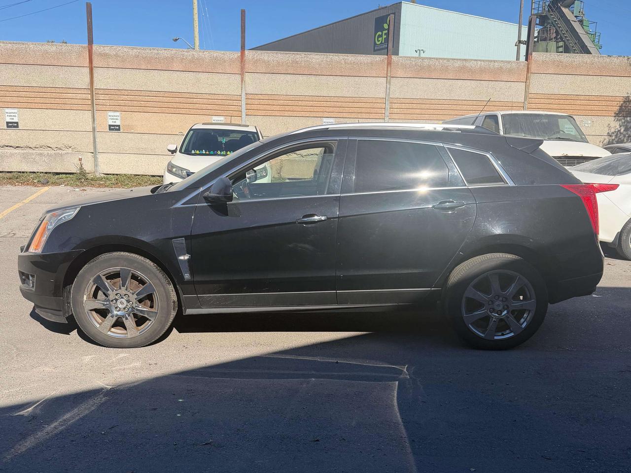 2010 Cadillac SRX Premium Photo0