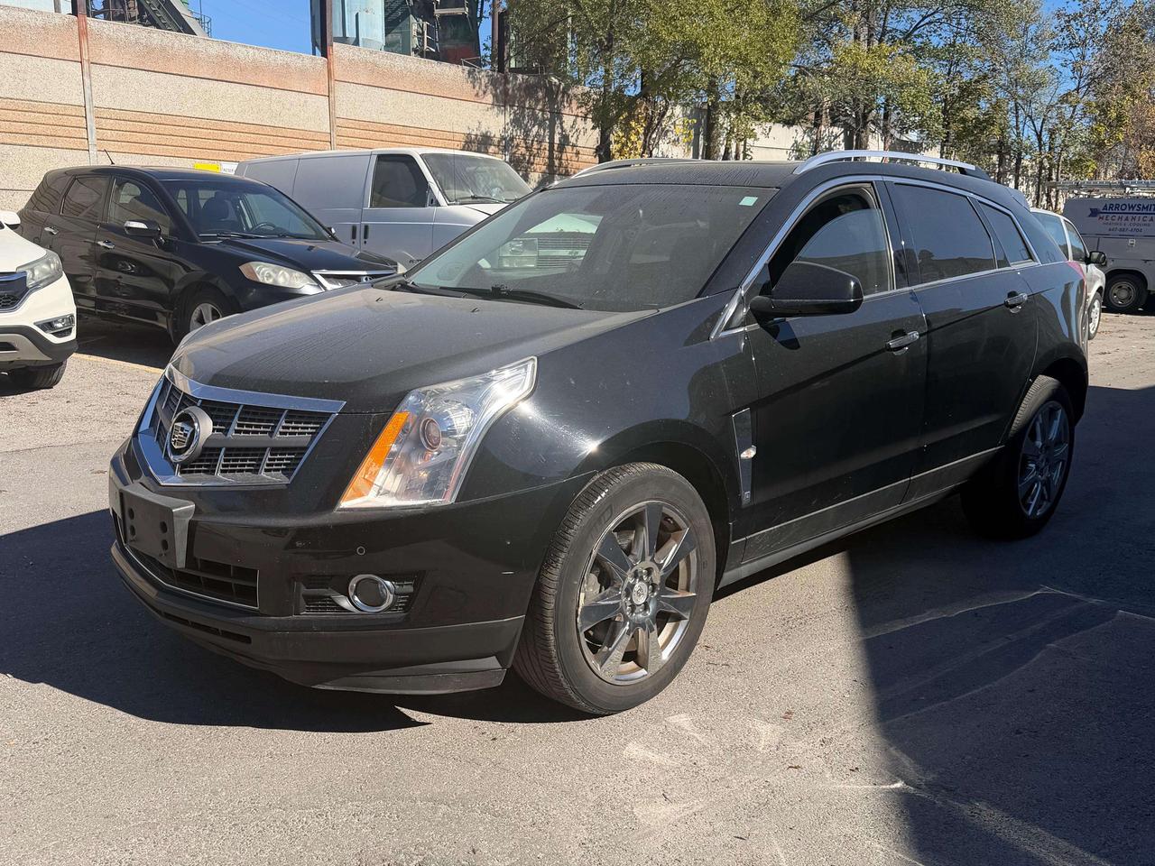 2010 Cadillac SRX Premium Photo