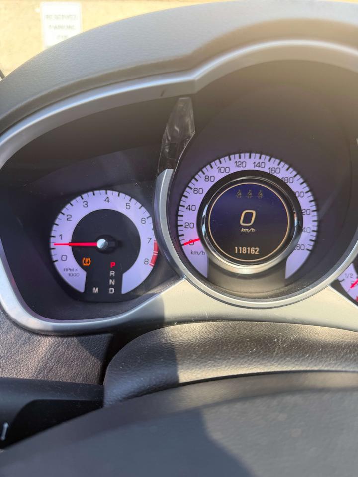 2010 Cadillac SRX Premium Photo