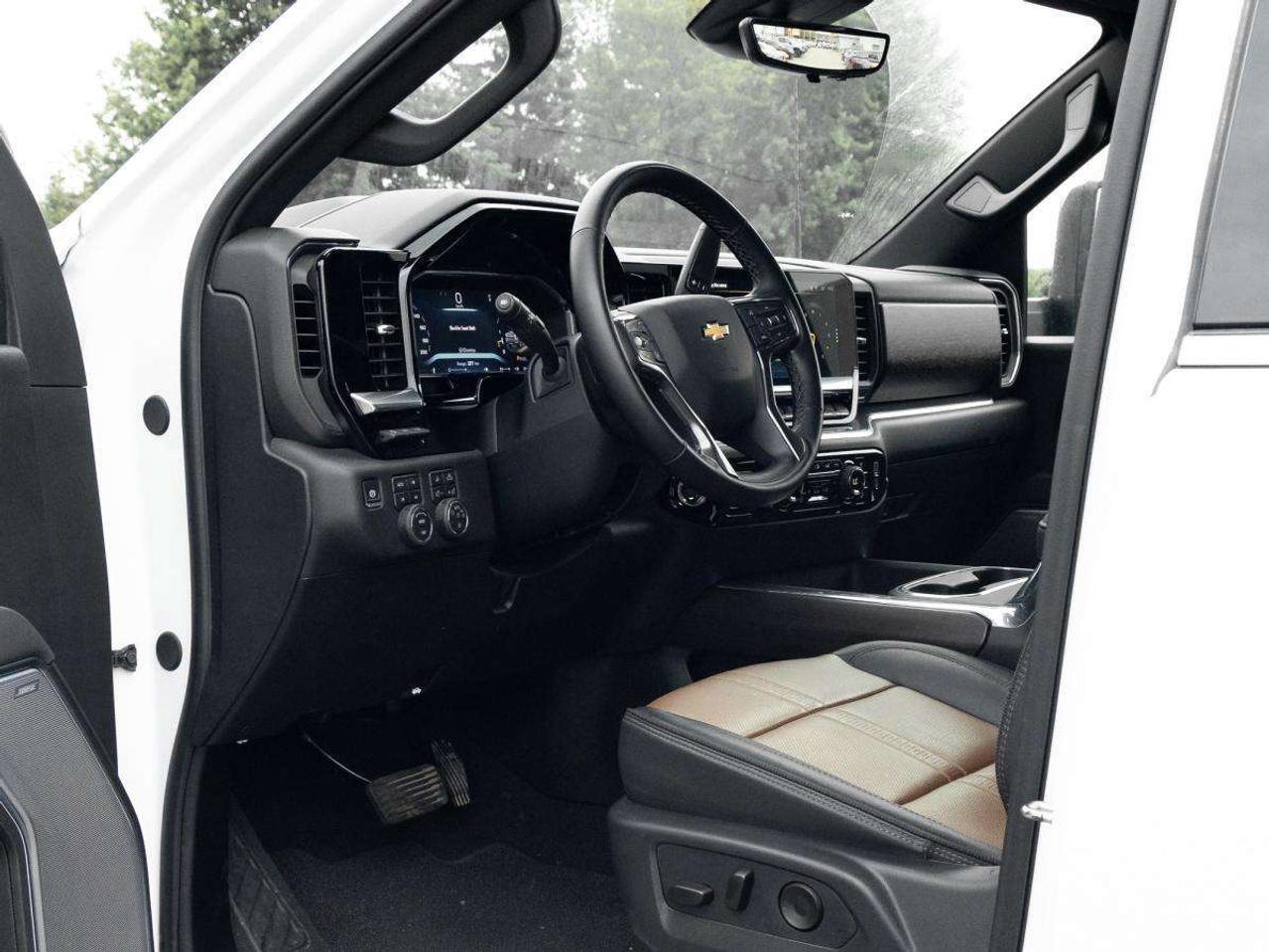 2026 Chevrolet Silverado 2500 4WD Crew Cab Standard Box High Country Photo