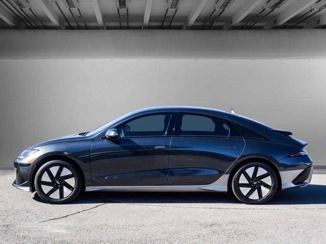 2023 Hyundai IONIQ 6 Preferred Awd Long Photo2