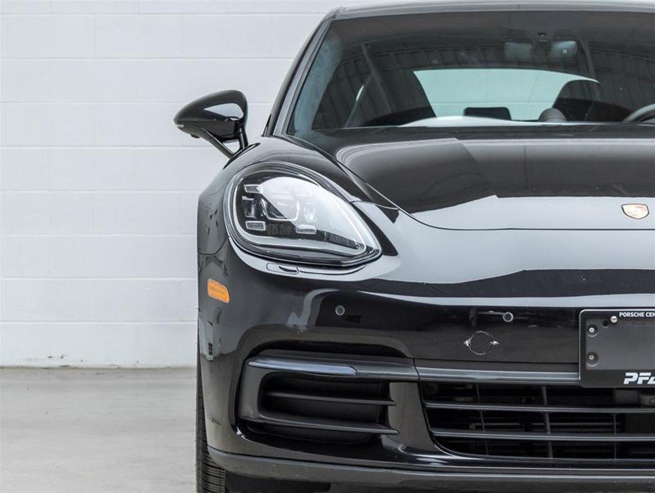 2020 Porsche Panamera  Photo
