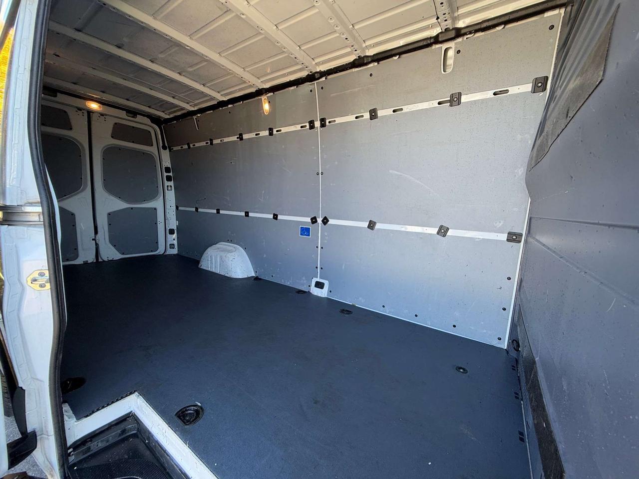 2022 Mercedes-Benz Sprinter 2500 High Roof I4 170 * CAMERA / CRUISE CONTROL / BLUETOOTH / LOW KM Photo